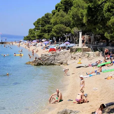 Apartment Your Perfect Seaside Escape Awaits, Cleaning Included *